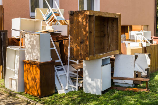 Best Yard Waste Removal  in Semmes, AL